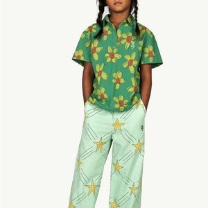 VGUC T.A.O. Green Flowers Kangaroo Shirt 2y